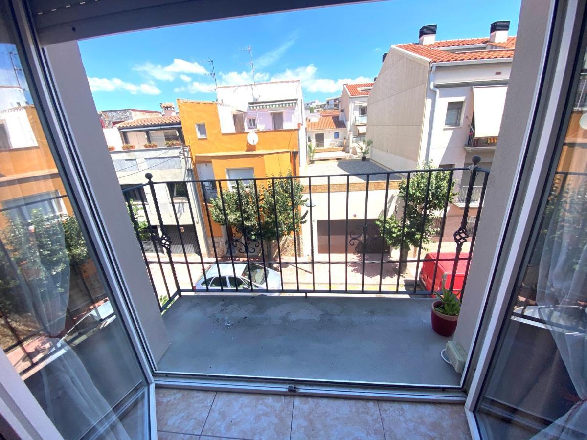 Espectacular Apartament A Palamos Centre! Amb Wifi Exterior photo